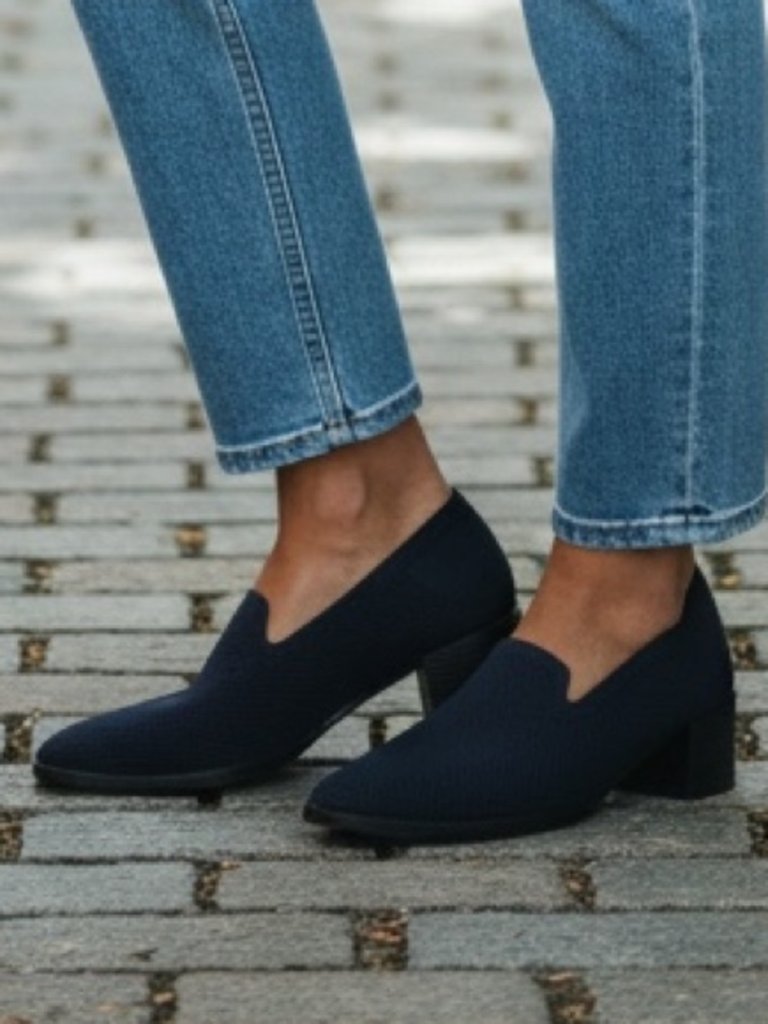 Eileen Fisher Dern Navy Stretch Knit Slip On Pumps Women’s 7.5m